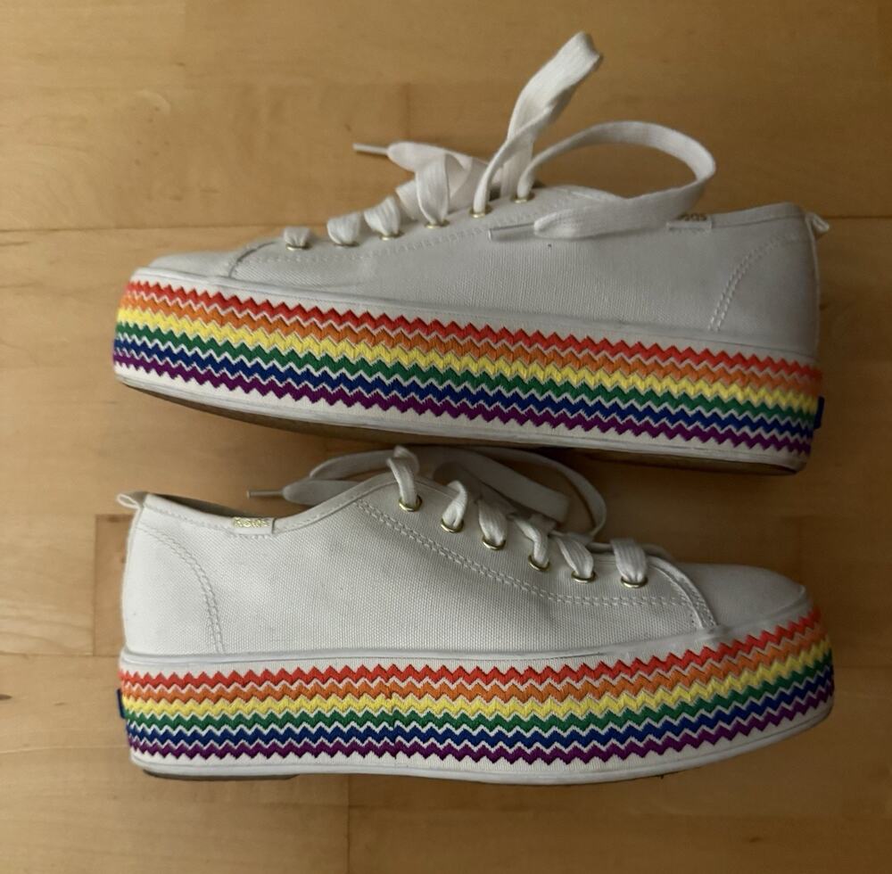 KEDS Triple Up Embroidered Pride Chevron Rainbow Stripes Platform Sneakers M 8